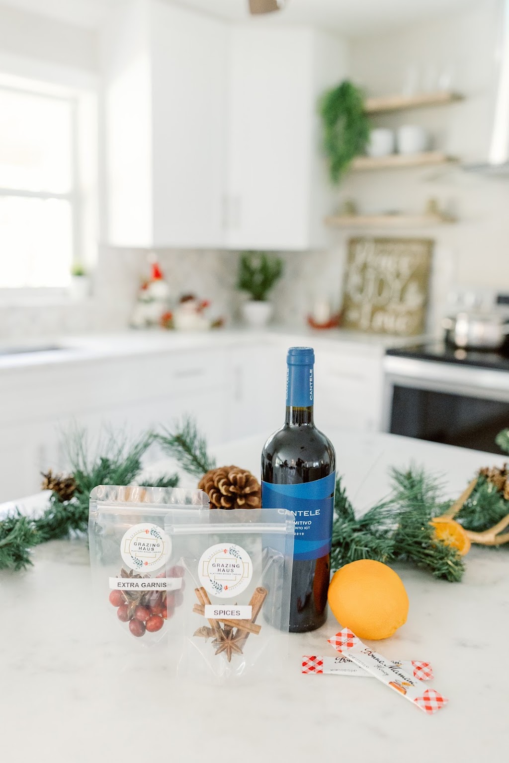 Grazing Haus | restaurant | 821 Cape Coral Pkwy W #9, Cape Coral, FL 33914, USA | 2397884656 OR +1 239-788-4656