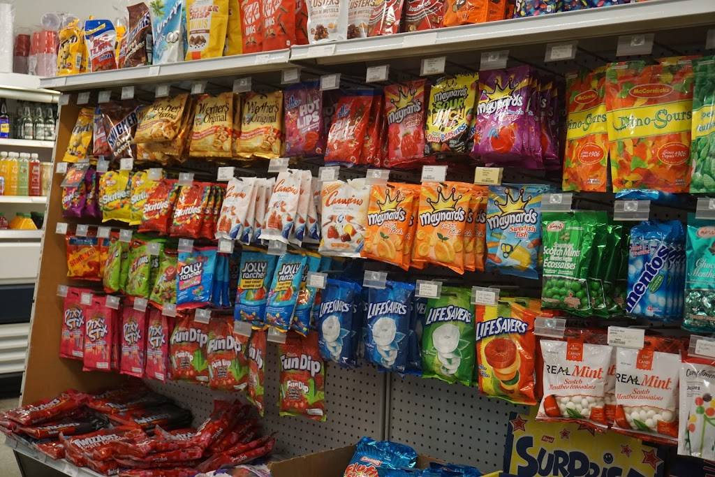 The Corner Store & Takeout | restaurant | 5190 Ament Line, Linwood, ON N0B 2A0, Canada | 5196982600 OR +1 519-698-2600