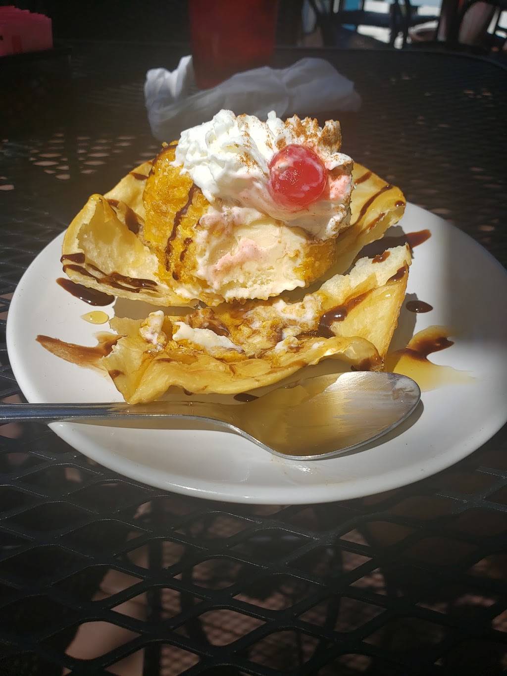 Los Reyes Mexican Grill | restaurant | 658 West Ave, Clermont, FL 34711, USA | 3524325784 OR +1 352-432-5784