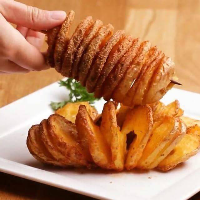 Checkers | restaurant | 11610 Inkster Rd, Redford Charter Twp, MI 48239, USA | 3139371667 OR +1 313-937-1667