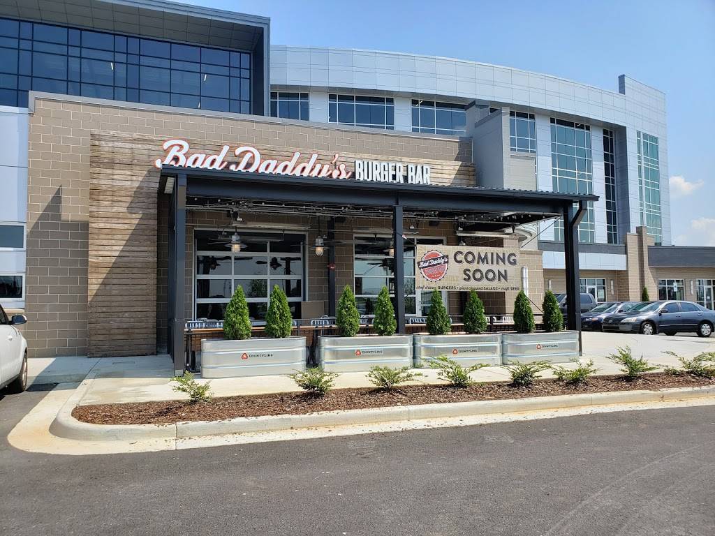Bad Daddys Burger Bar | restaurant | 2317 Memorial Pkwy SW, Huntsville, AL 35801, USA | 2569704466 OR +1 256-970-4466