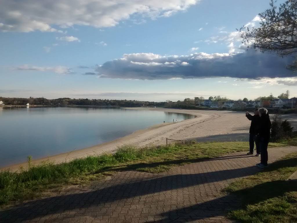 Pier View Restaurant | restaurant | 201 Onset Ave, Onset, MA 02558, USA | 5082955968 OR +1 508-295-5968