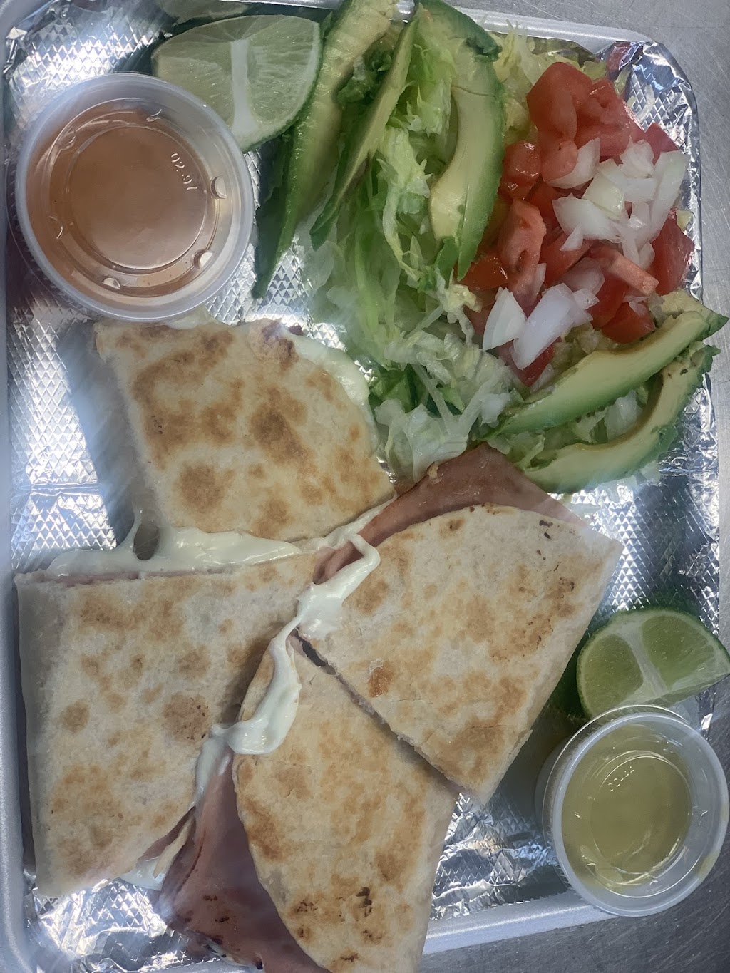 La tehuanita Paleteria y neveria | restaurant | 7308 Baseline Rd, Little Rock, AR 72209, USA | 5017471373 OR +1 501-747-1373