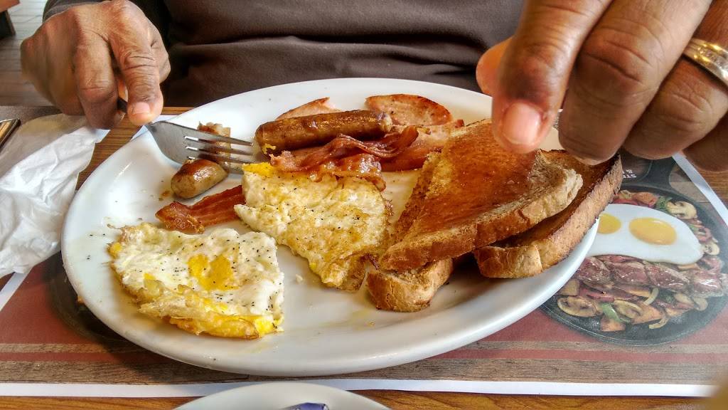 Dennys | restaurant | 9217 S Cicero Ave, Oak Lawn, IL 60453, USA | 7084993810 OR +1 708-499-3810