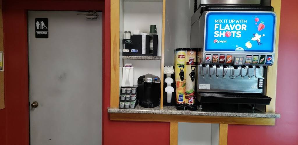 Snack Shack | restaurant | 100 Waterville Rd, Skowhegan, ME 04976, USA | 2074740550 OR +1 207-474-0550