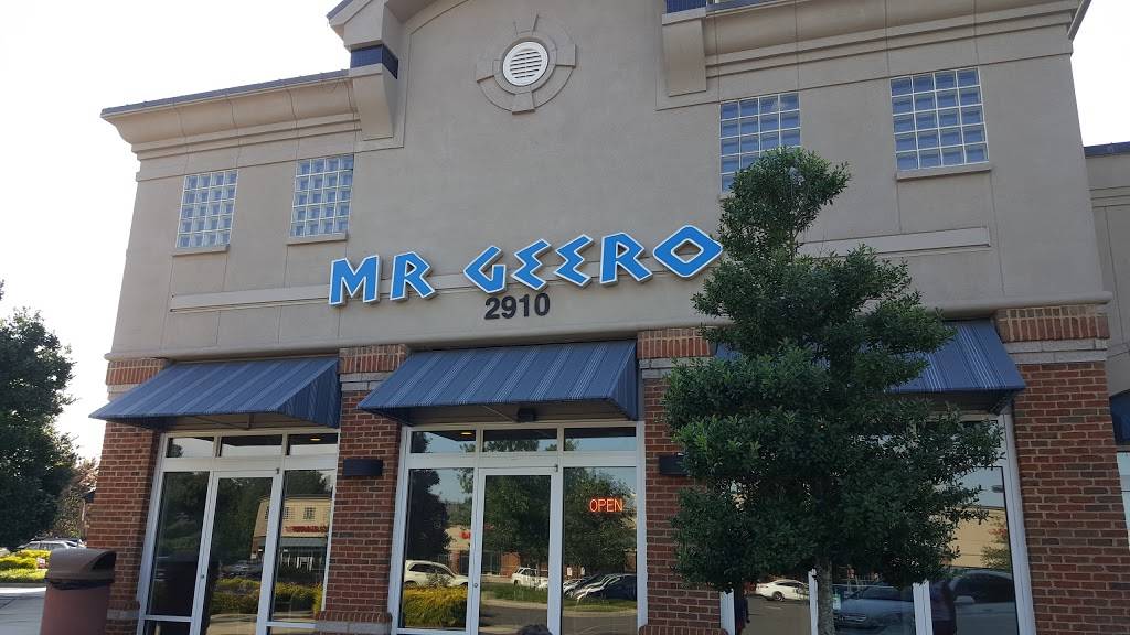 Mr. Gus | restaurant | 2910 Mt Holly-Huntersville Rd, Charlotte, NC 28214, USA | 7043954888 OR +1 704-395-4888