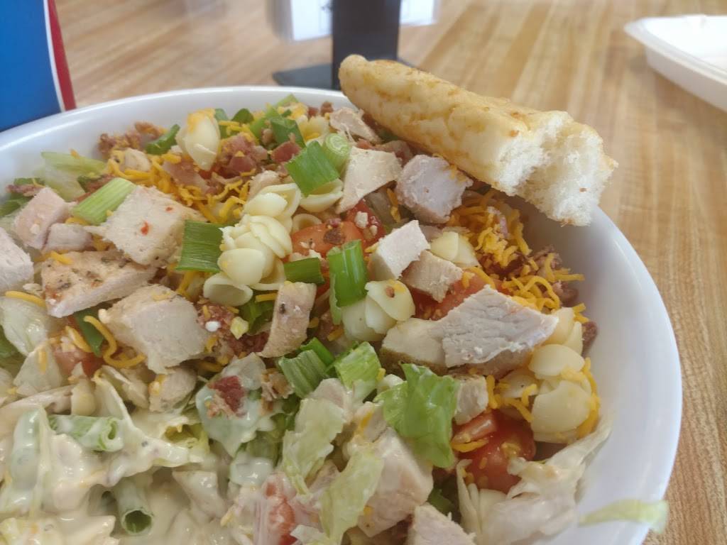 Babes Jumbo Hot Dogs | restaurant | 2600 W Jefferson St, Joliet, IL 60435, USA | 8157447773 OR +1 815-744-7773