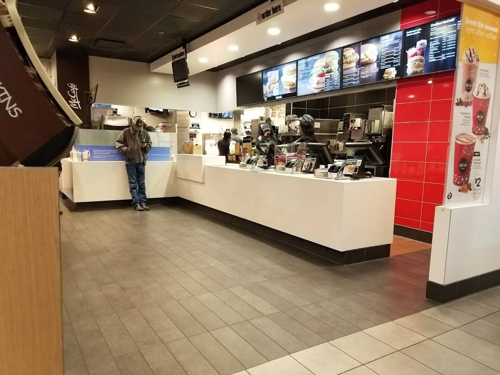 McDonalds | cafe | 1512 Goodman Rd, Horn Lake, MS 38637, USA | 6623421196 OR +1 662-342-1196