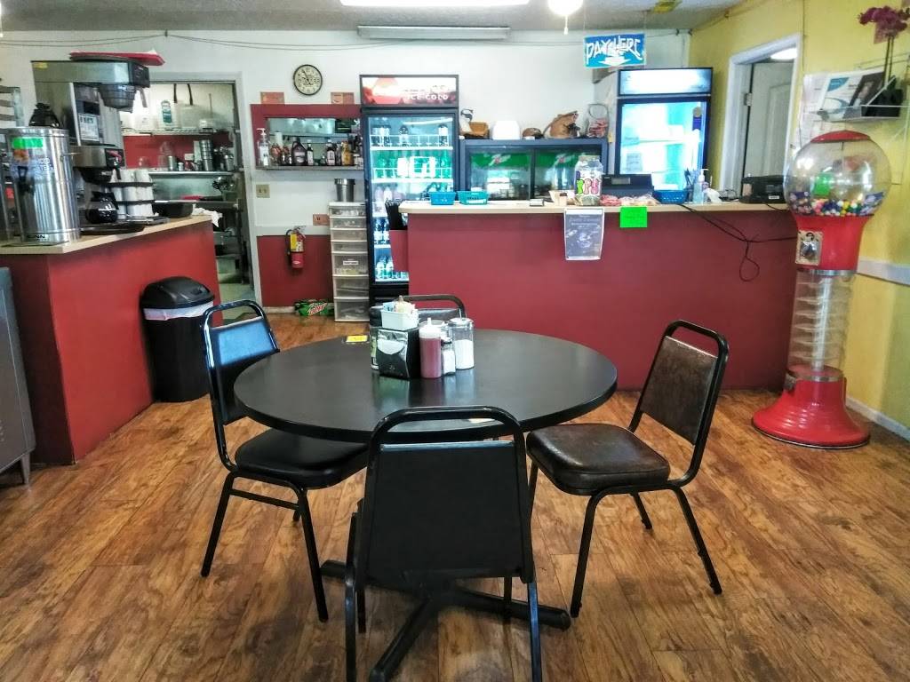 Leroys Papenos Pizza | restaurant | 14233 Charlotte Ave NE, Palmyra, IN 47164, USA | 8123644116 OR +1 812-364-4116