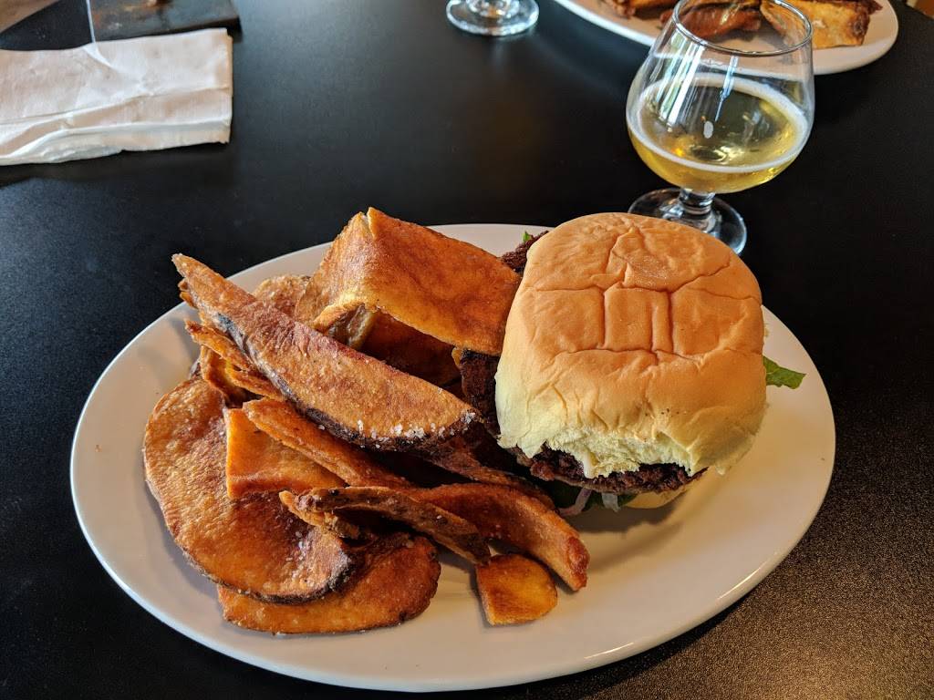 Black Star Co-op | restaurant | 7020 Easy Wind Dr, Austin, TX 78752, USA | 5124522337 OR +1 512-452-2337