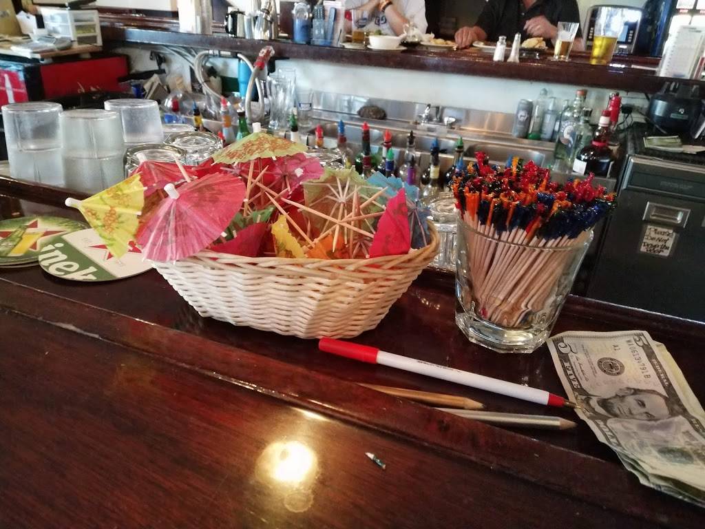 Buddhas Tavern | restaurant | 144 Washington St, Peabody, MA 01960, USA | 9789779300 OR +1 978-977-9300