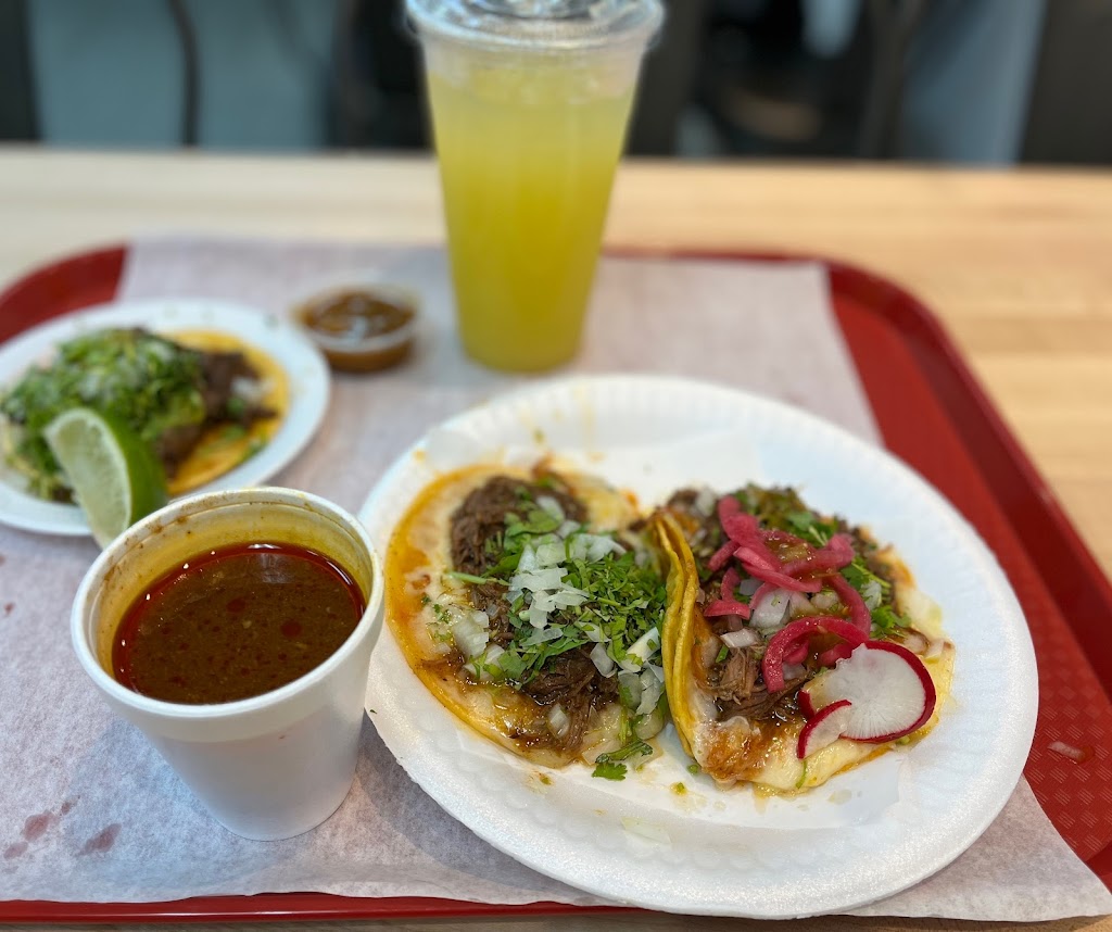 Tacos Y Más | restaurant | 1112 W 6th St STE 101, Corona, CA 92882, USA | 9514964047 OR +1 951-496-4047