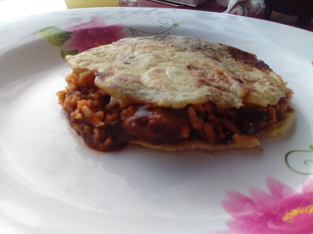 Ricas GORDITAS | restaurant | Local 13, Centro Comercial San Antonio, Blvd. el Rosario 10350, Porticos De San Antonio, 22666 Tijuana, B.C., Mexico | 016646306361 OR +52 664 630 6361