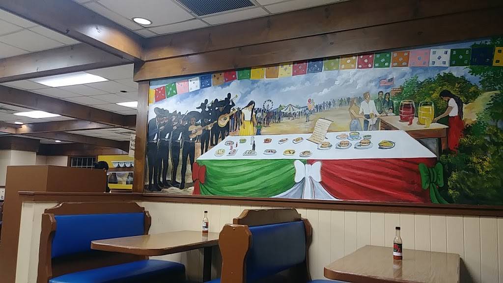 Chuyitos Hot Dogs | restaurant | 510 W Mariposa Rd, Nogales, AZ 85621, USA | 5207619968 OR +1 520-761-9968