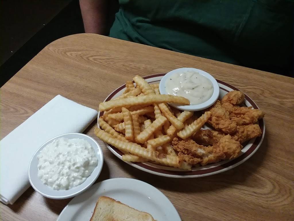 Farmhouse Cafe | restaurant | 4130-4228 S Parkview Dr, Frontenac, KS 66763, USA | 6203085394 OR +1 620-308-5394