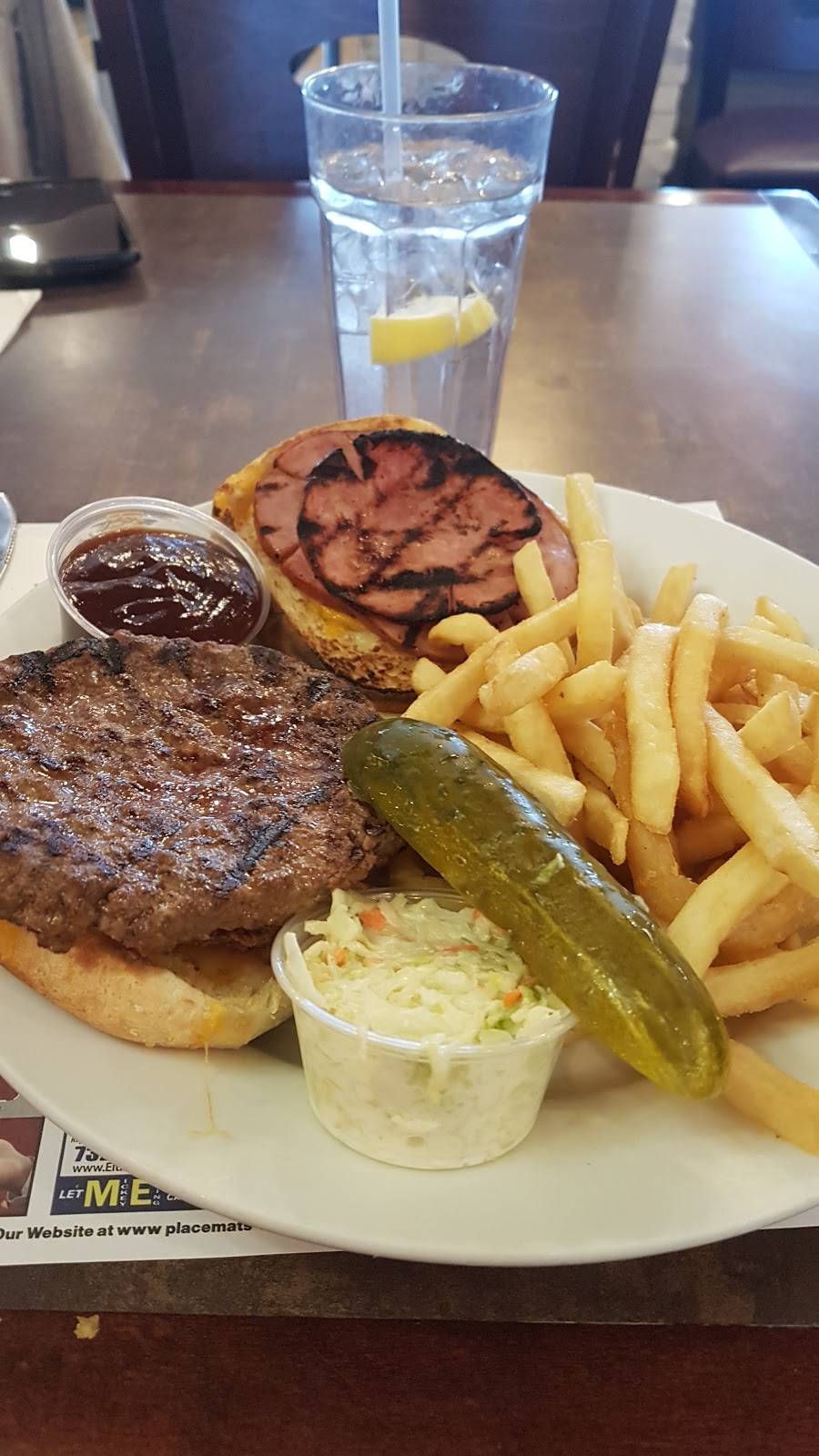 Guss Diner | restaurant | 135 NJ-33, Manalapan Township, NJ 07726, USA | 7322940006 OR +1 732-294-0006