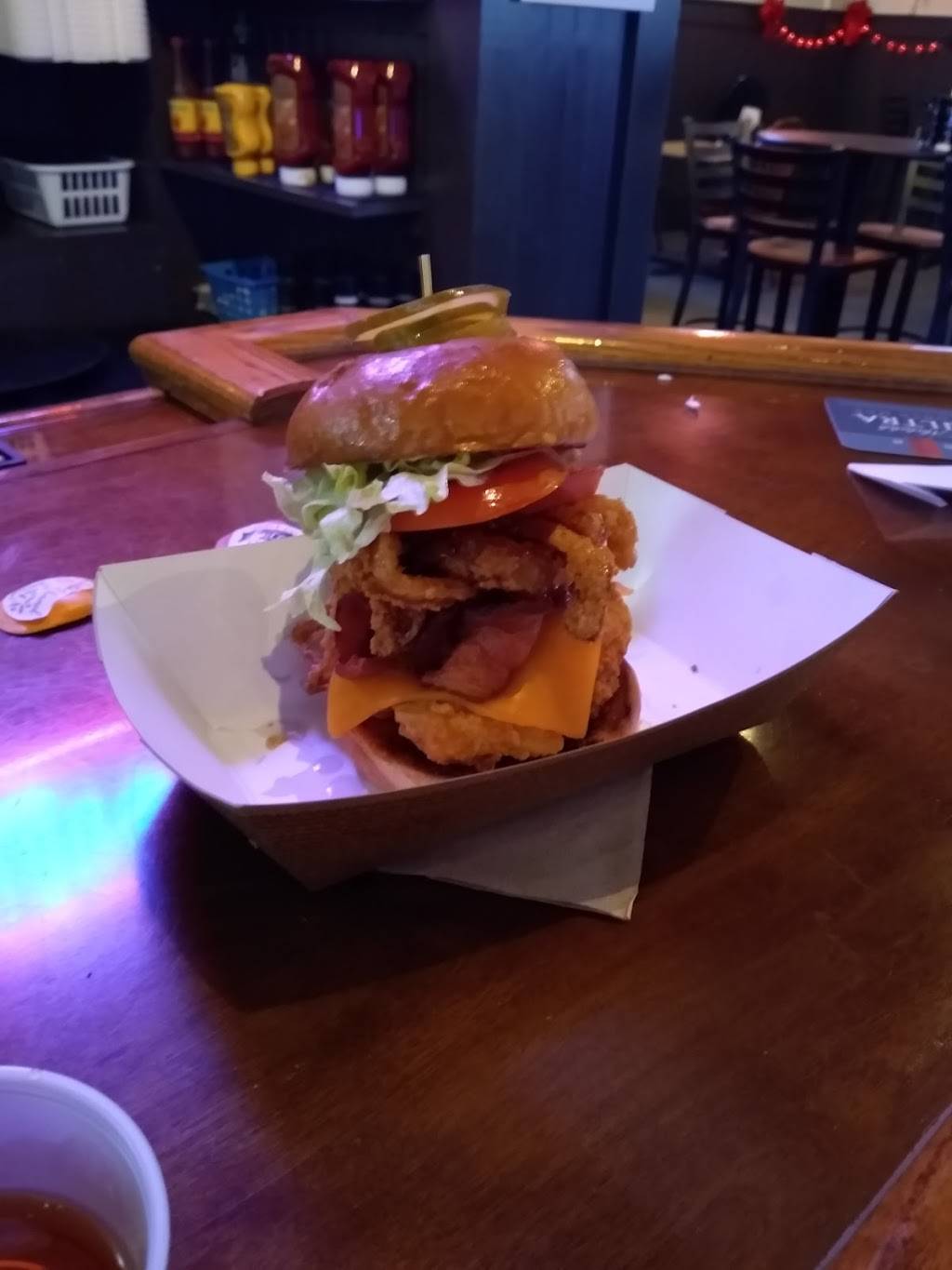 OVERTIME BAR & GRILL | restaurant | 320 S 8th St, Fernandina Beach, FL 32034, USA | 9044328448 OR +1 904-432-8448