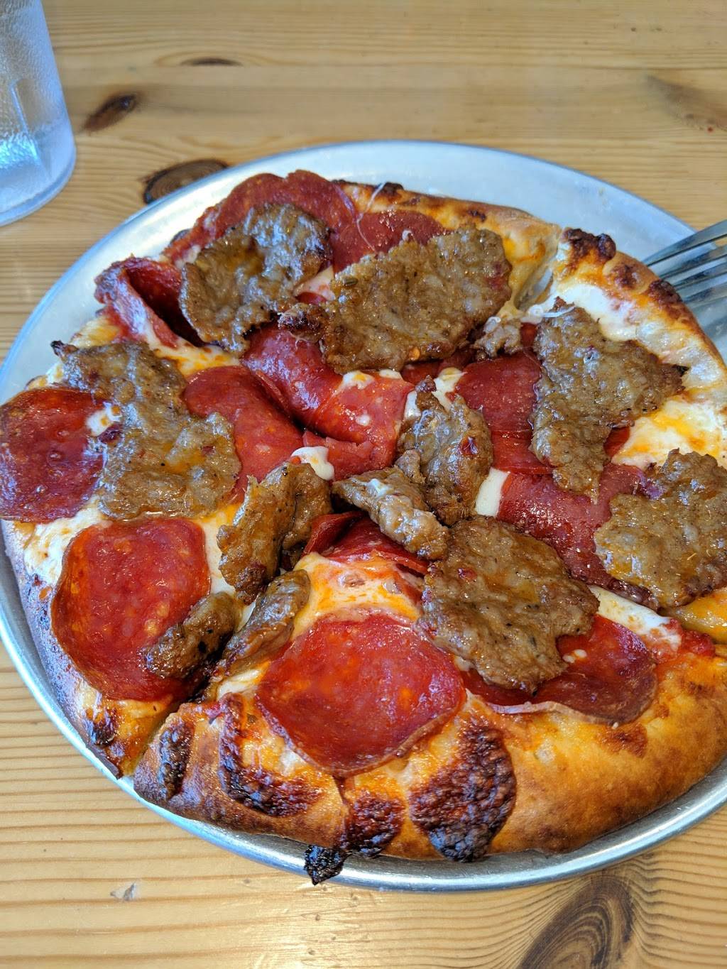 Leonardos Pizzeria | meal delivery | 16505 SE 1st St, Vancouver, WA 98684, USA | 3602532394 OR +1 360-253-2394