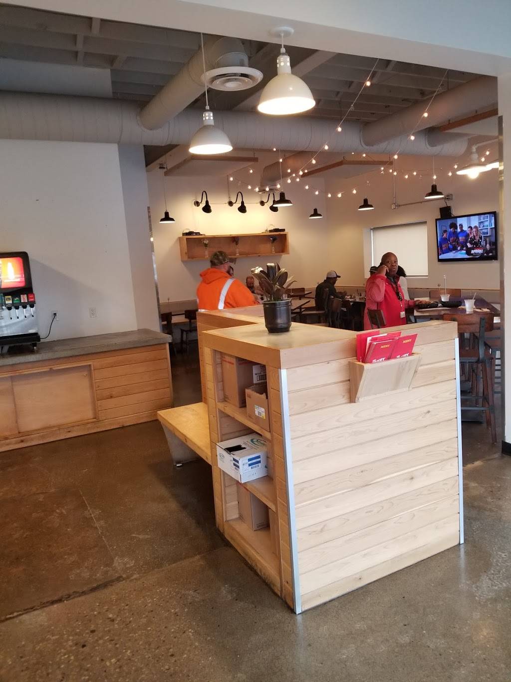 The Crispy Coop | restaurant | 1717 Northwest Blvd, Columbus, OH 43212, USA | 6144814040 OR +1 614-481-4040