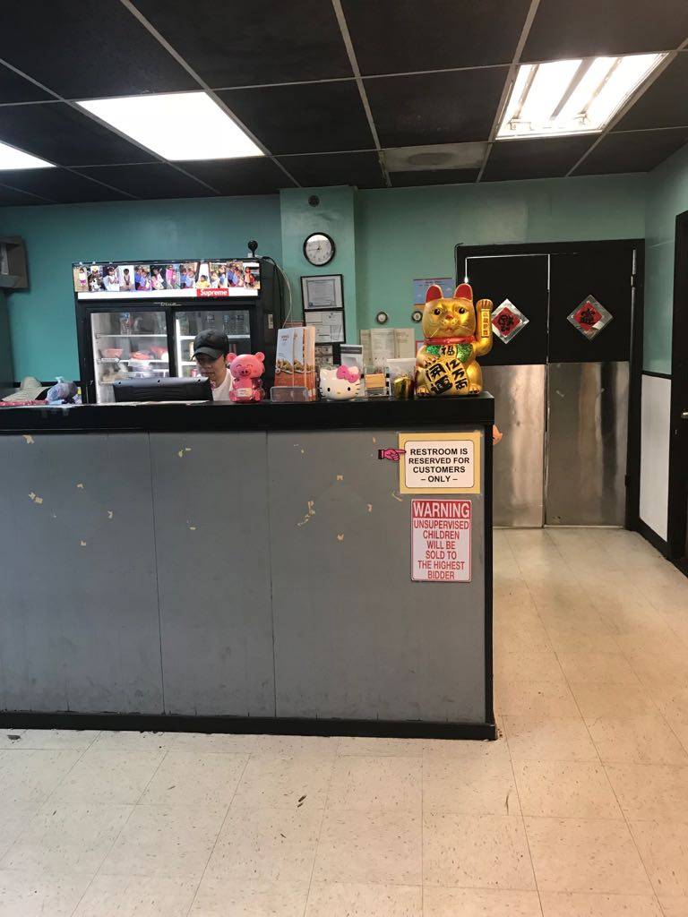 Wing Yip Chop Suey Restaurant | restaurant | 537 W 26th St, Chicago, IL 60616, USA | 3123262822 OR +1 312-326-2822