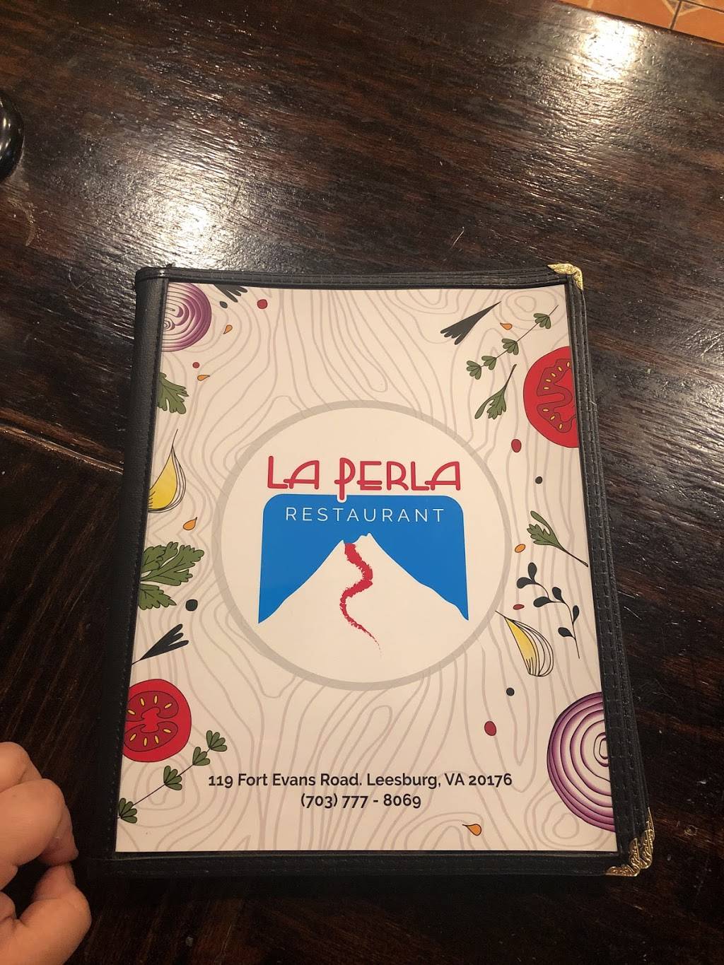 La Perla Restaurant | restaurant | 119 Fort Evans Rd NE, Leesburg, VA 20176, USA | 7037778069 OR +1 703-777-8069