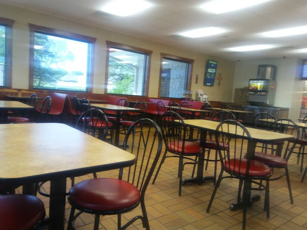 Chicken Express | restaurant | 2702 Gilmer Rd, Longview, TX 75604, USA | 9037592651 OR +1 903-759-2651