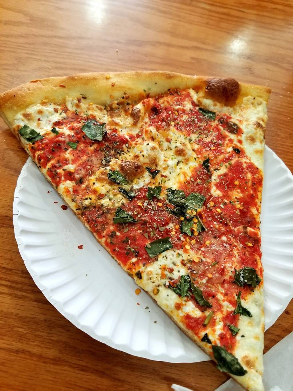 Captains | restaurant | 1056 Morris Park Ave, Bronx, NY 10461, USA | 7188245036 OR +1 718-824-5036