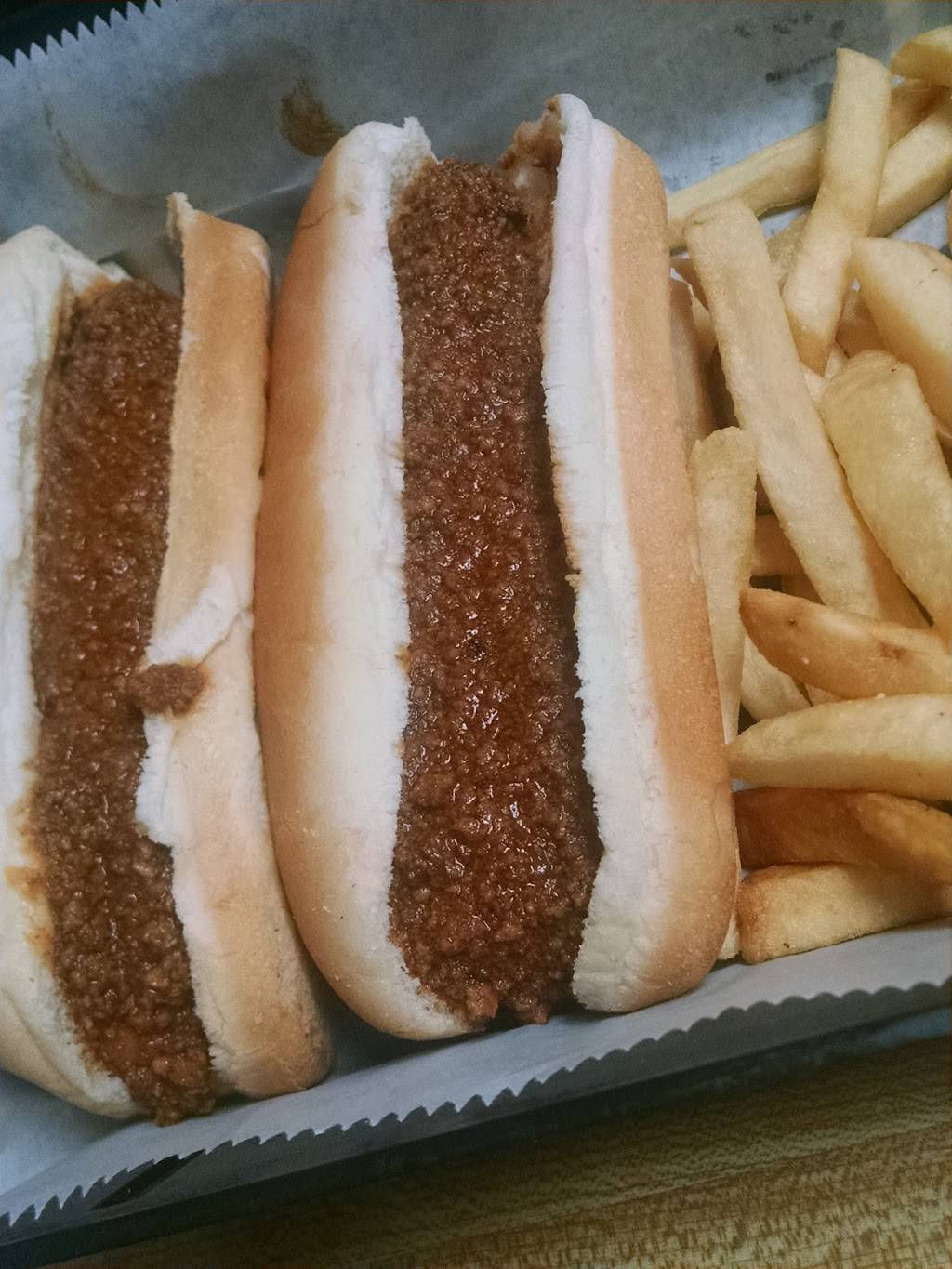 Ritzy Lunch | restaurant | 456 W Pike St, Clarksburg, WV 26301, USA | 3046223600 OR +1 304-622-3600