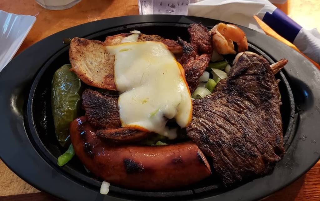 El Pulpo Restaurant | restaurant | 2829 W Northwest Hwy # 330, Dallas, TX 75220, USA | 2143669669 OR +1 214-366-9669