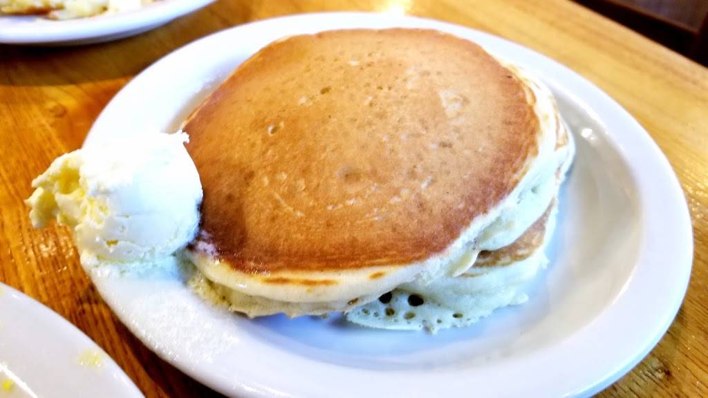 Tex & Shirley’s Family Restaurant | restaurant | 1720 Battleground Ave, Greensboro, NC 27408, USA | 3368970100 OR +1 336-897-0100