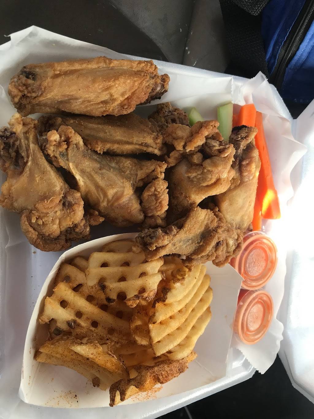 CCs Mobile Kitchen & Grill | restaurant | 9578 US-1, South Hill, VA 23970, USA | 4342628659 OR +1 434-262-8659