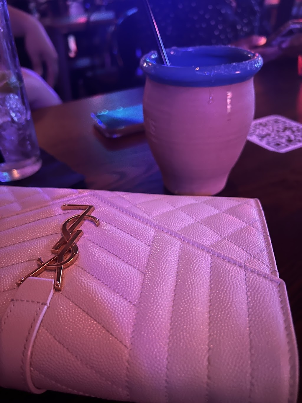 District At Uptown Bar&Grill | restaurant | 137 E Nolana Ave, McAllen, TX 78504, USA | 9562224134 OR +1 956-222-4134