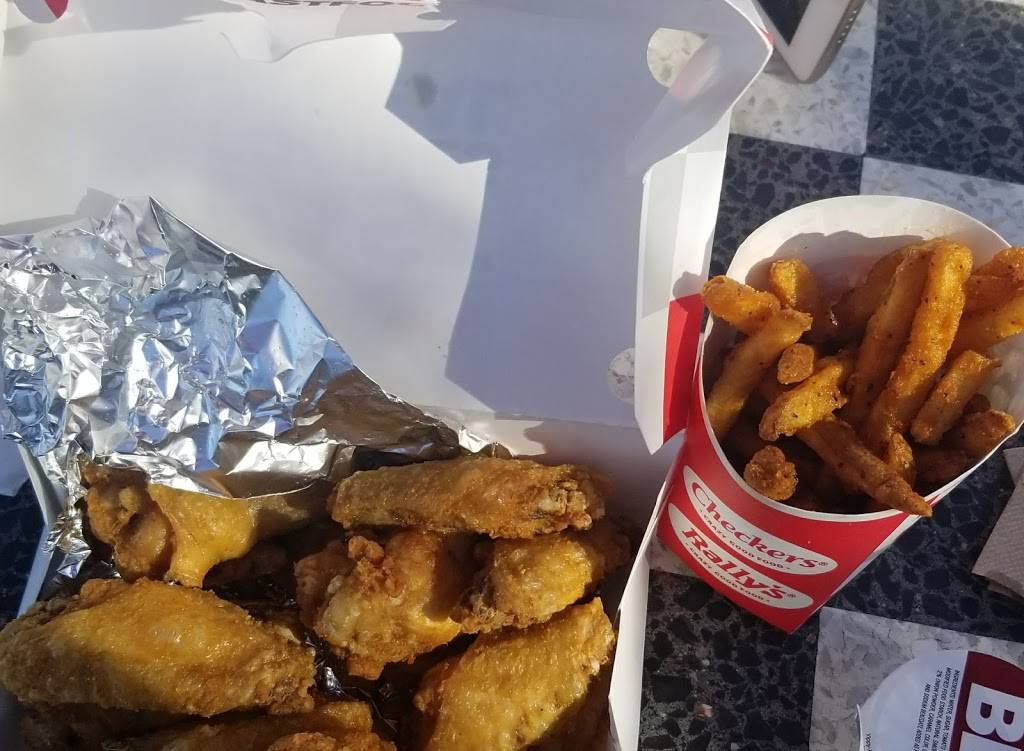 Checkers | restaurant | 11816 E Colonial Dr, Orlando, FL 32826, USA | 4073814710 OR +1 407-381-4710