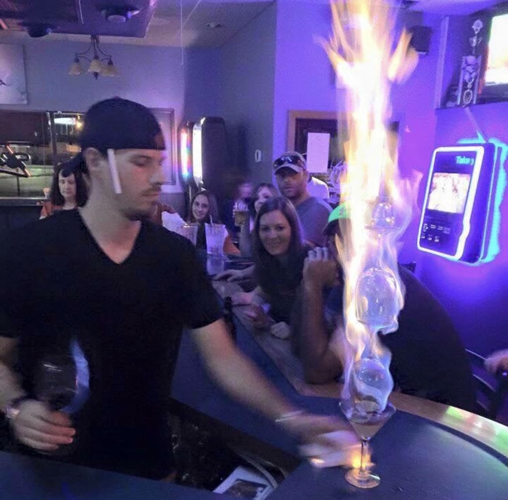 Gods of Bartending | restaurant | 1086 Emerald Terrace Suite B, Sun Prairie, WI 53590, USA | 6088866648 OR +1 608-886-6648