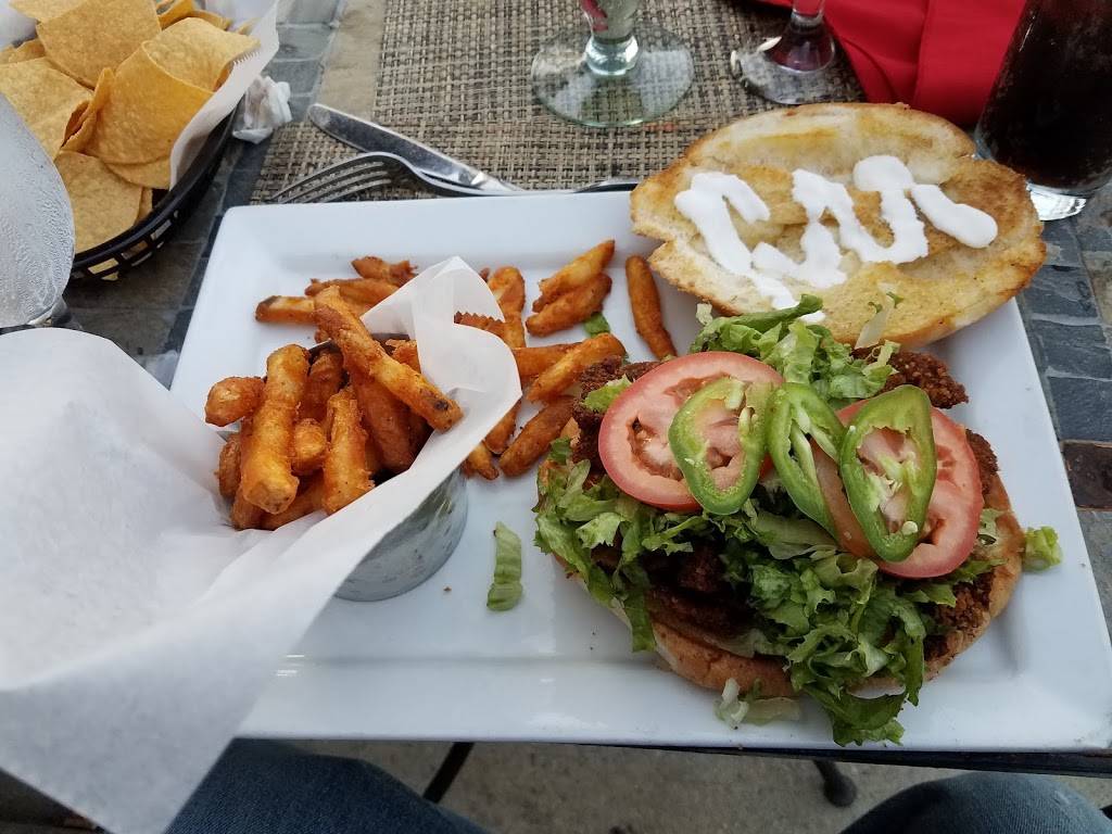 Moms Old Recipe | restaurant | 5760 N Milwaukee Ave, Chicago, IL 60646, USA | 7734671009 OR +1 773-467-1009