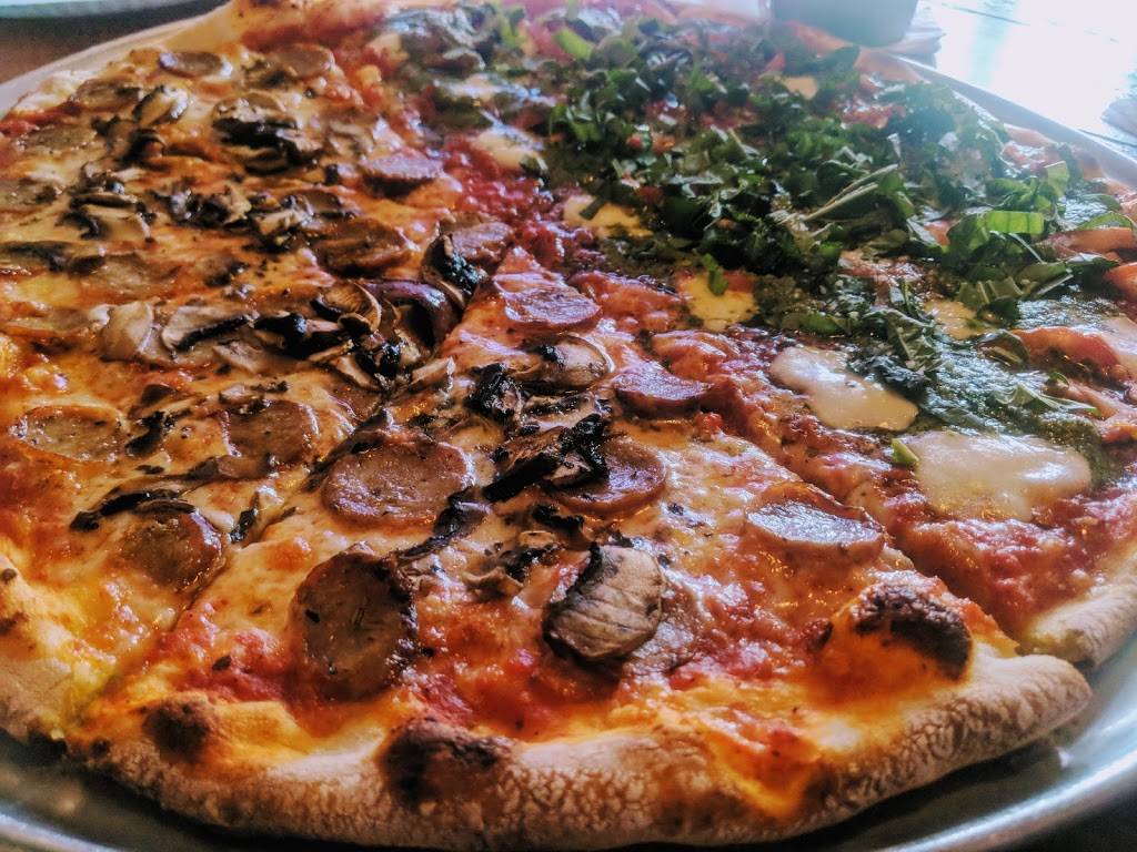 Garage Pizza | restaurant | 4339 Sunset Blvd, Los Angeles, CA 90029, USA | 3236681190 OR +1 323-668-1190