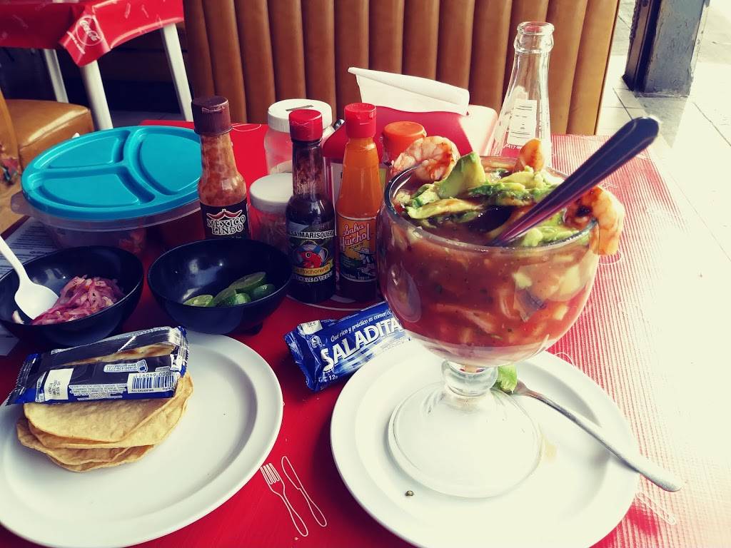 Tacos Varios Los Super Amigos | restaurant | Blvd. de las Bellas Artes 19701, Nueva Tijuana, 22435 Tijuana, B.C., Mexico | 016647205630 OR +52 664 720 5630