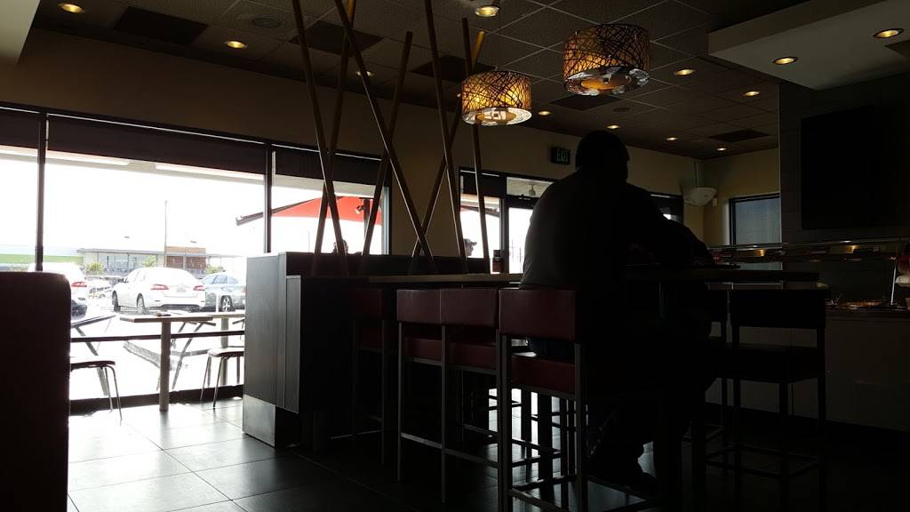 Panda Express | restaurant | 6900 N Mesa St, El Paso, TX 79912, USA | 9155810868 OR +1 915-581-0868