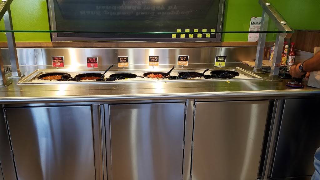 Baja Fresh Mexican Grill | restaurant | 4979 W Ray Rd #2, Chandler, AZ 85226, USA | 4807050192 OR +1 480-705-0192