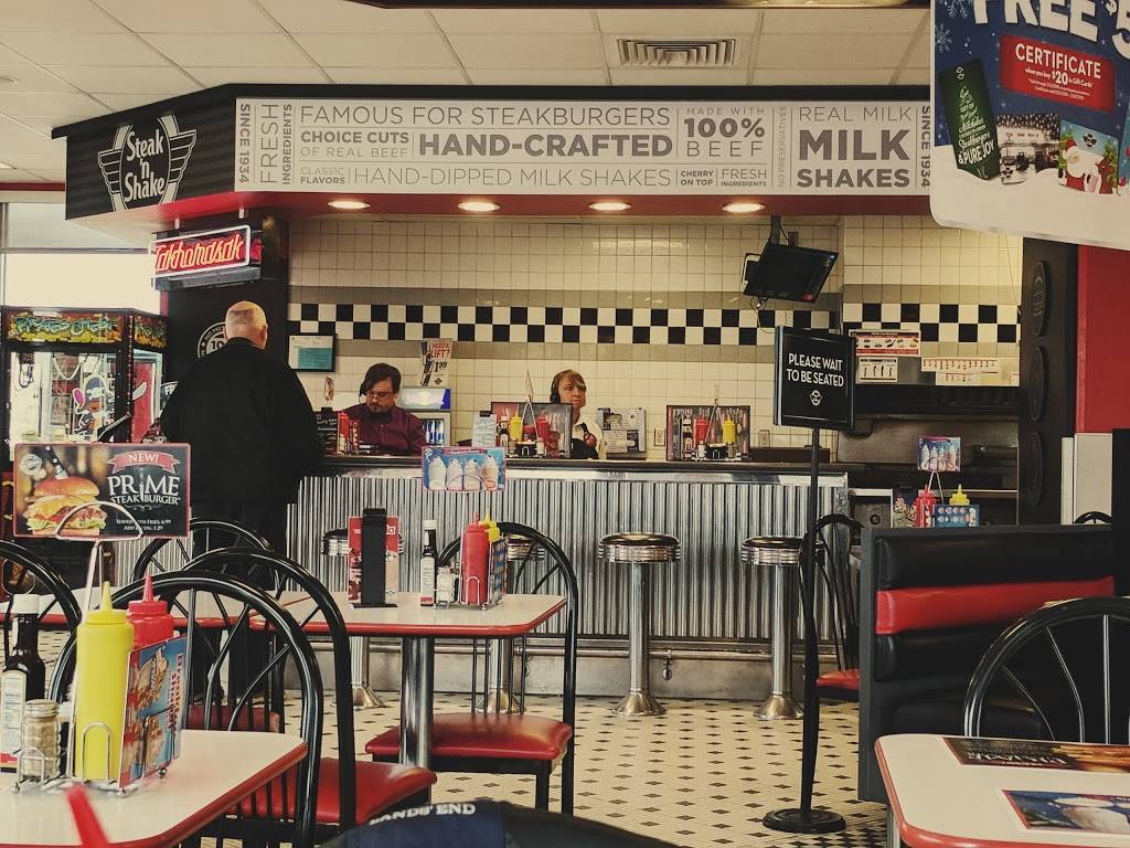 Steak n Shake | restaurant | 2121 N State St, Greenfield, IN 46140, USA | 3174671581 OR +1 317-467-1581
