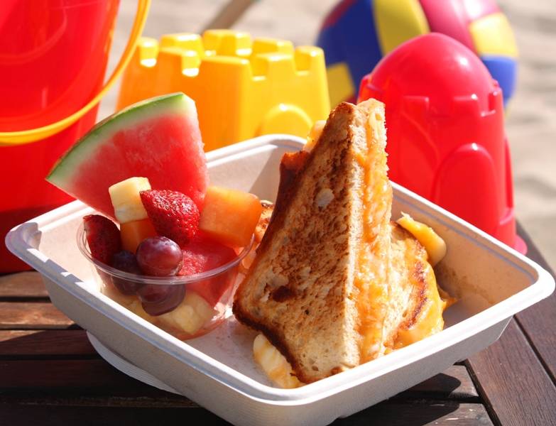 Perry’s Cafe and Beach Rentals | cafe | 930 Pacific Coast Hwy, Santa Monica, CA 90403, USA | 3102601114 OR +1 310-260-1114