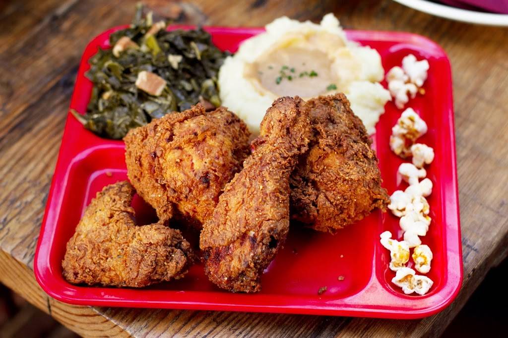 The Front Porch | restaurant | 65 29th St, San Francisco, CA 94110, USA | 4156957800 OR +1 415-695-7800