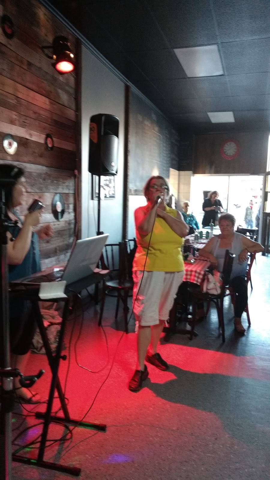 OFrites | restaurant | 519 Rue Principale, Lachute, QC J8H 1Y6, Canada | 4505629495 OR +1 450-562-9495