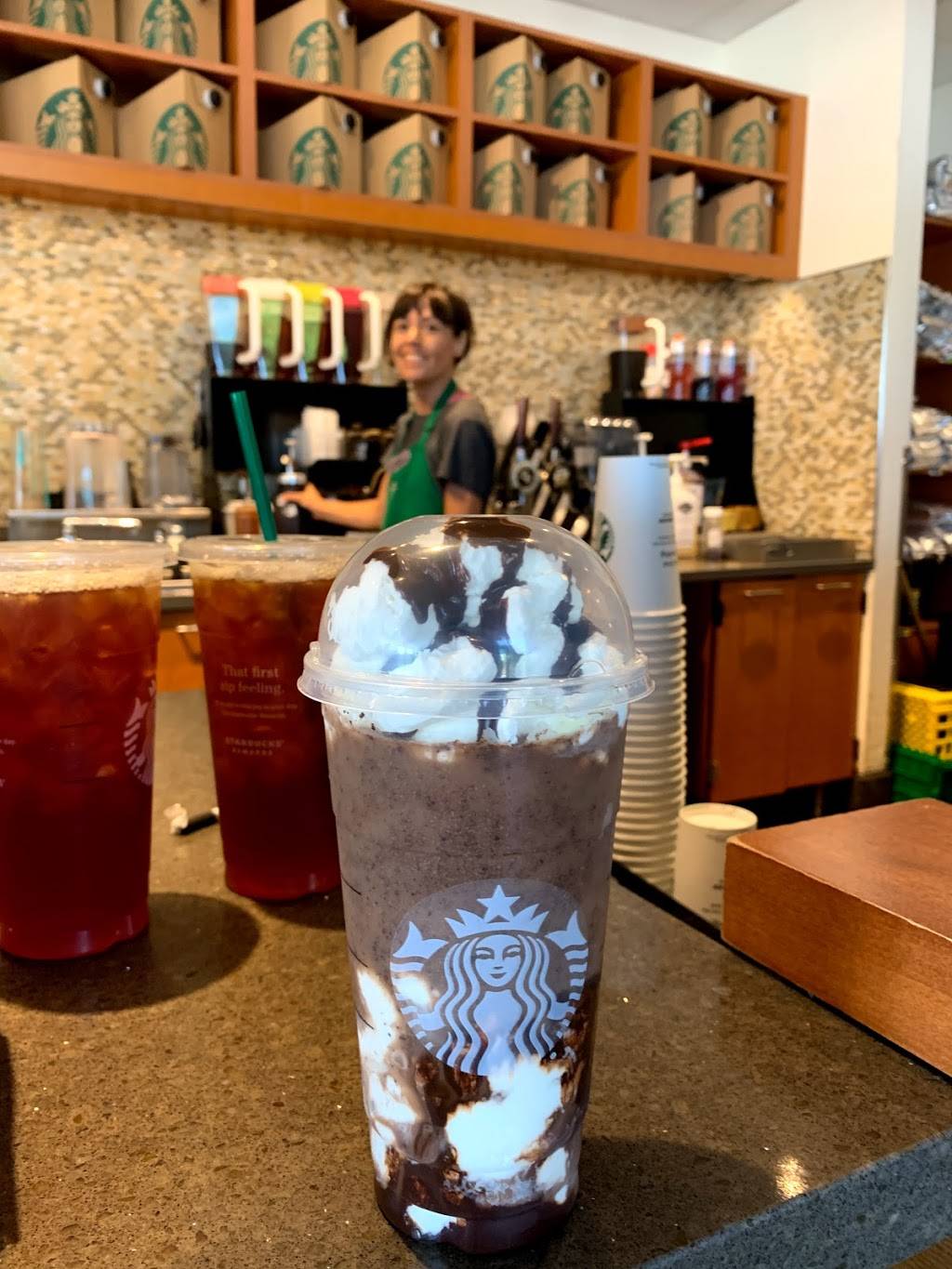 Starbucks | cafe | 301 Gateway N, Marble Falls, TX 78654, USA | 8306932134 OR +1 830-693-2134