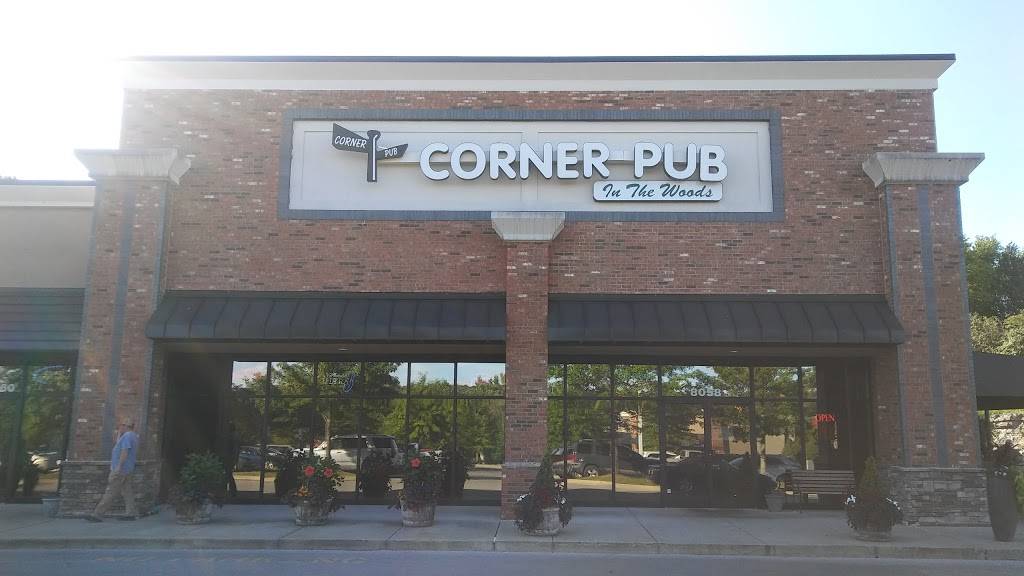 Corner Pub in the Woods | restaurant | 8058 TN-100, Nashville, TN 37221, USA | 6158669919 OR +1 615-866-9919