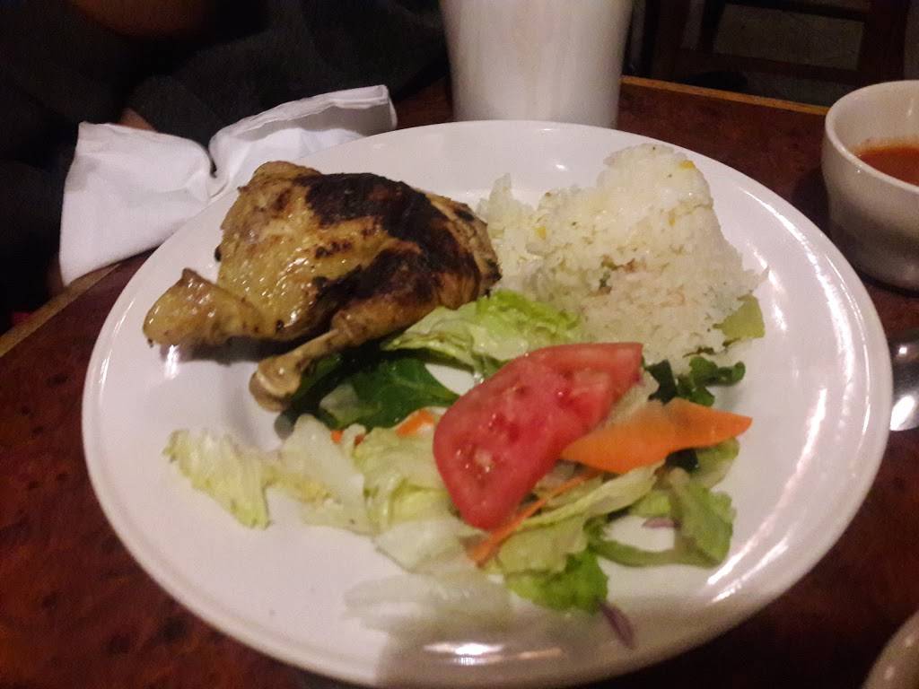 La Caravana Salvadorian Restaurant | restaurant | 1306 N Lake Ave, Pasadena, CA 91104, USA | 6267917378 OR +1 626-791-7378