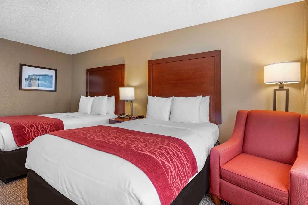 Comfort Inn Memphis Downtown | restaurant | 100 N Front St, Memphis, TN 38103, USA | 9015260583 OR +1 901-526-0583
