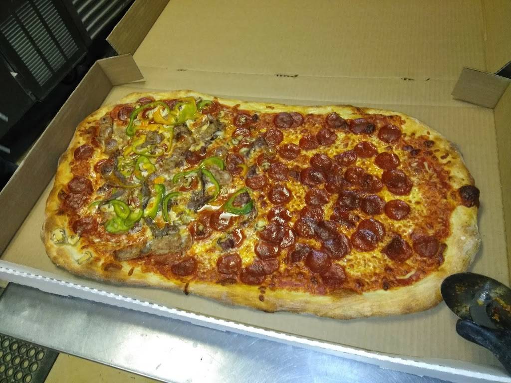 Luigis Pizza | restaurant | 809 Maple Rd, Longmeadow, MA 01106, USA | 4135672200 OR +1 413-567-2200