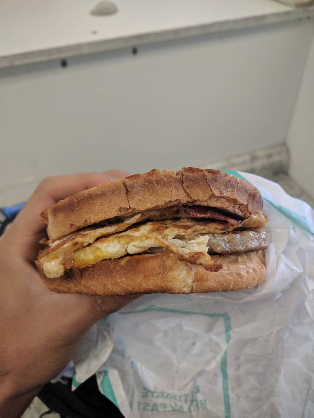 Jack in the Box | restaurant | 595 W Olive Ave, Merced, CA 95348, USA | 2097232443 OR +1 209-723-2443