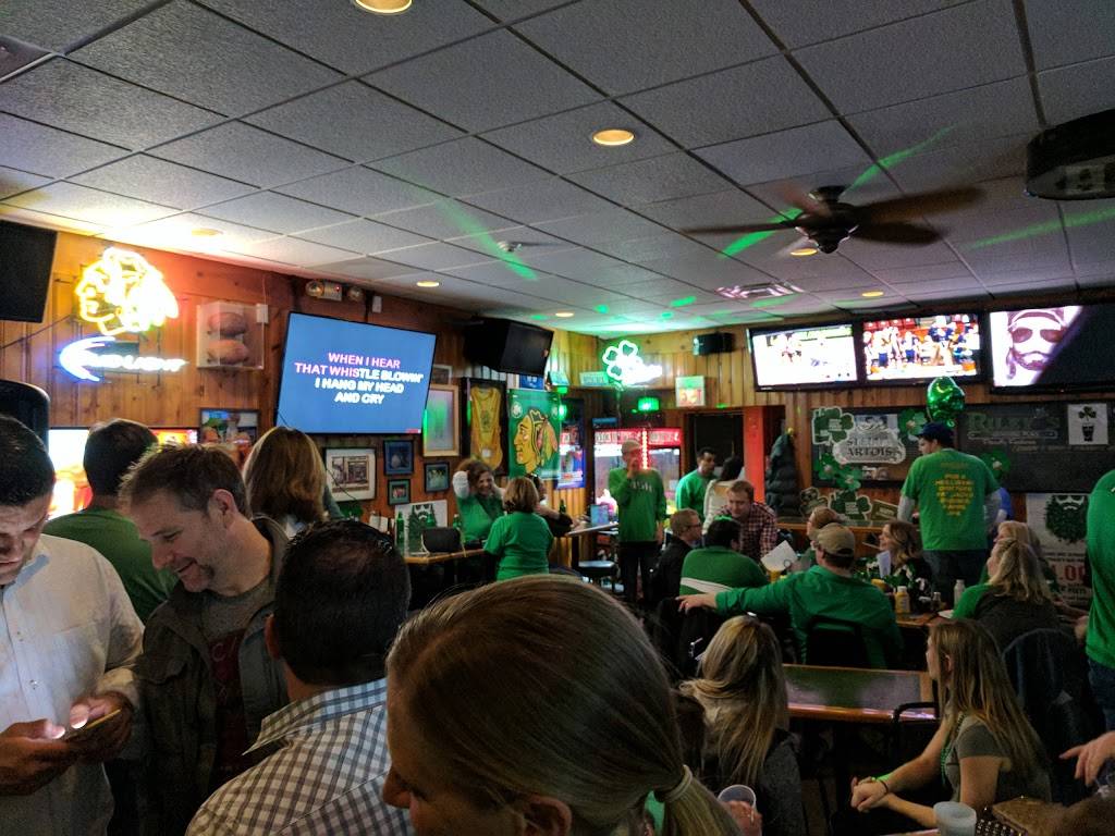 Rileys Gathering Place | restaurant | 590 S York St D, Elmhurst, IL 60126, USA | 6305300858 OR +1 630-530-0858